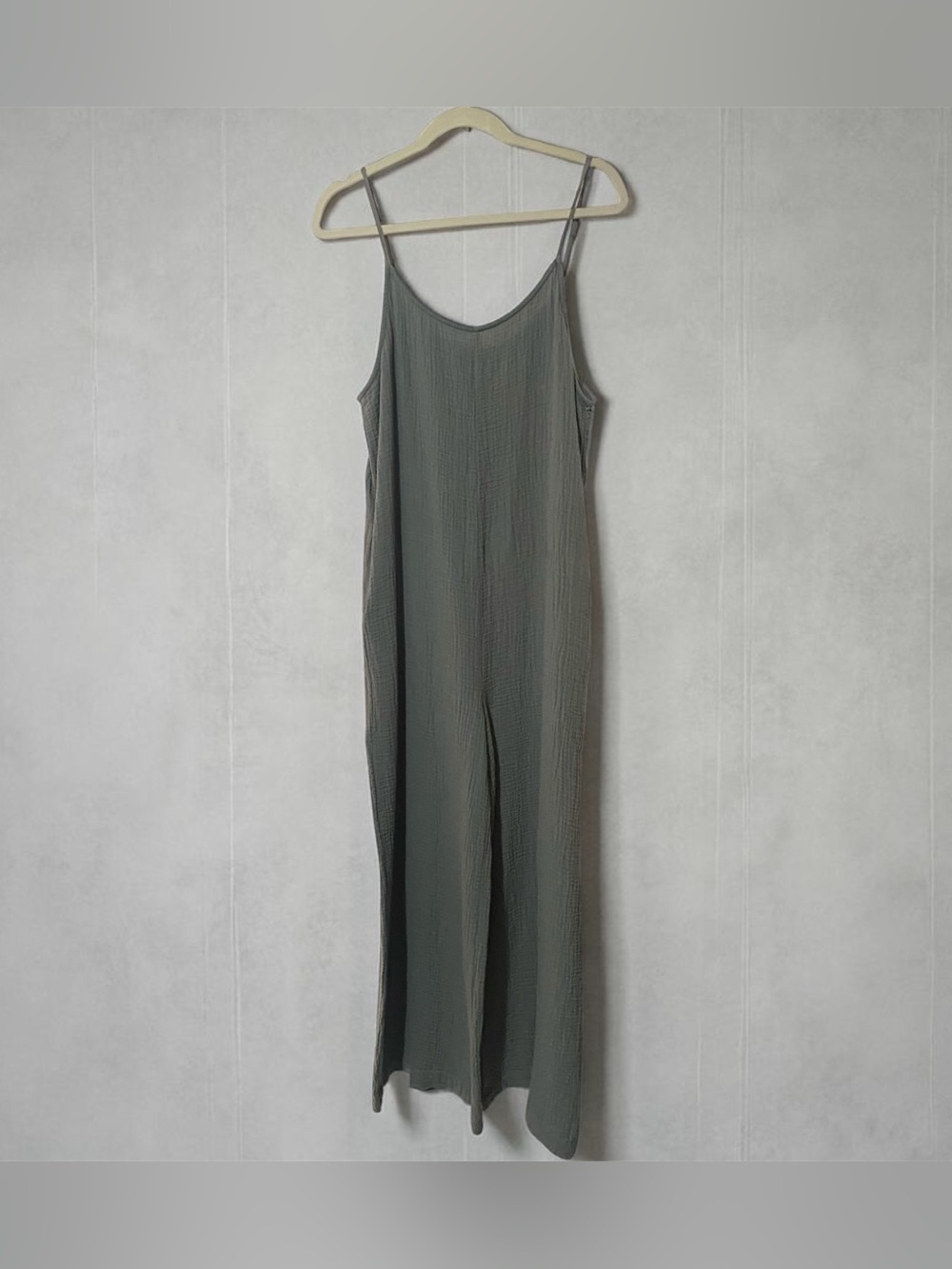 Sleeveless Olive Green Jumpsuit